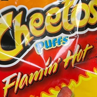 Cheetos Puffs Flamin' Hot