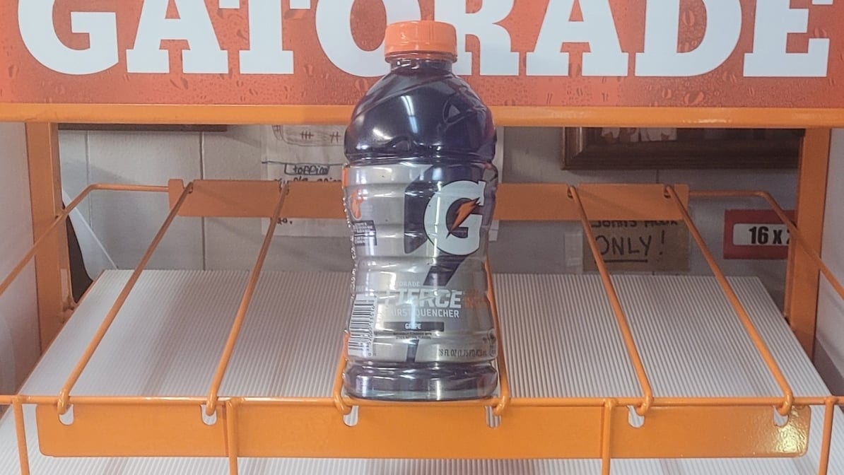 Gatorade Fierce Grape 28 Ounce.