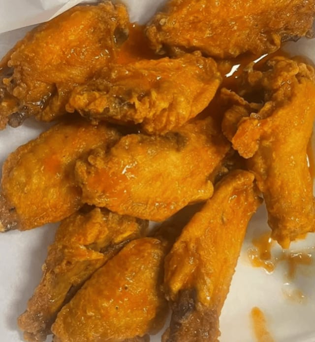 10 Piece Hot Wings.