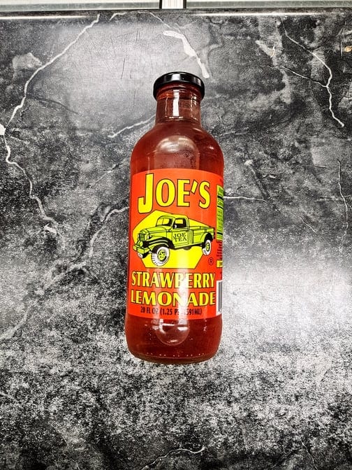 Joe's Strawberry Lemonade 20 Oz.