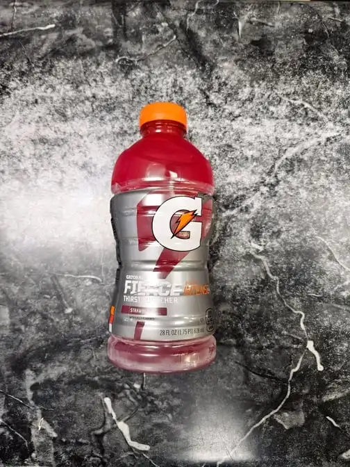 Gatorade Strawberry 28 Ounce.